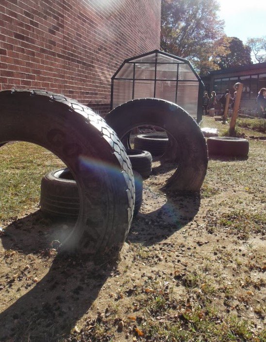 Mid Island play area.jpg Thumbnail