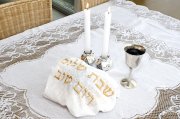 shabbat table